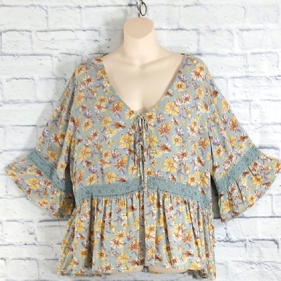 🎟️BOGO FREE🎟️  Maurices Top Boho Peasant Lace Floral Rayon Sz XL - Picture 1 of 6
